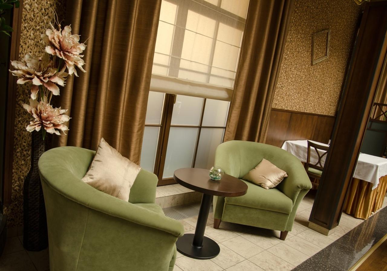 Hejtmansky Dvur Hotel Slaný Екстериор снимка