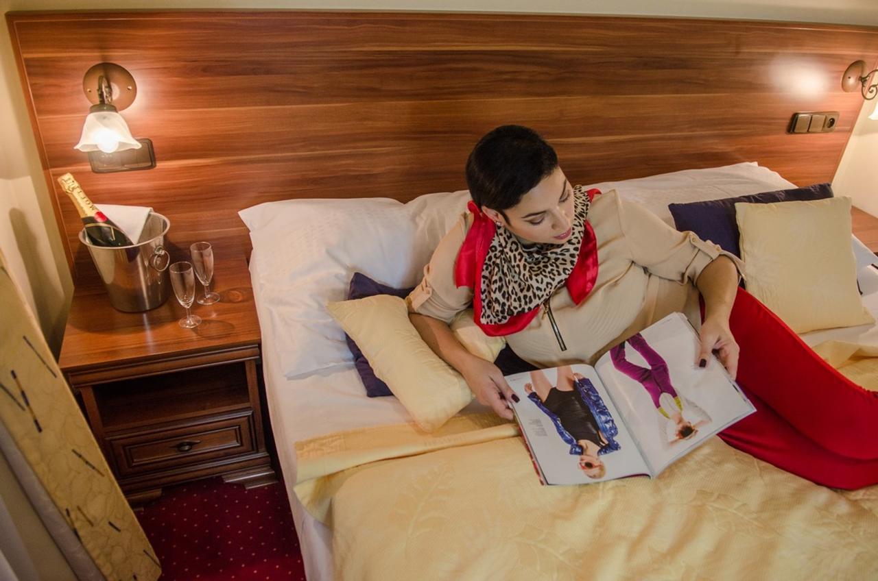 Hejtmansky Dvur Hotel Slaný Екстериор снимка