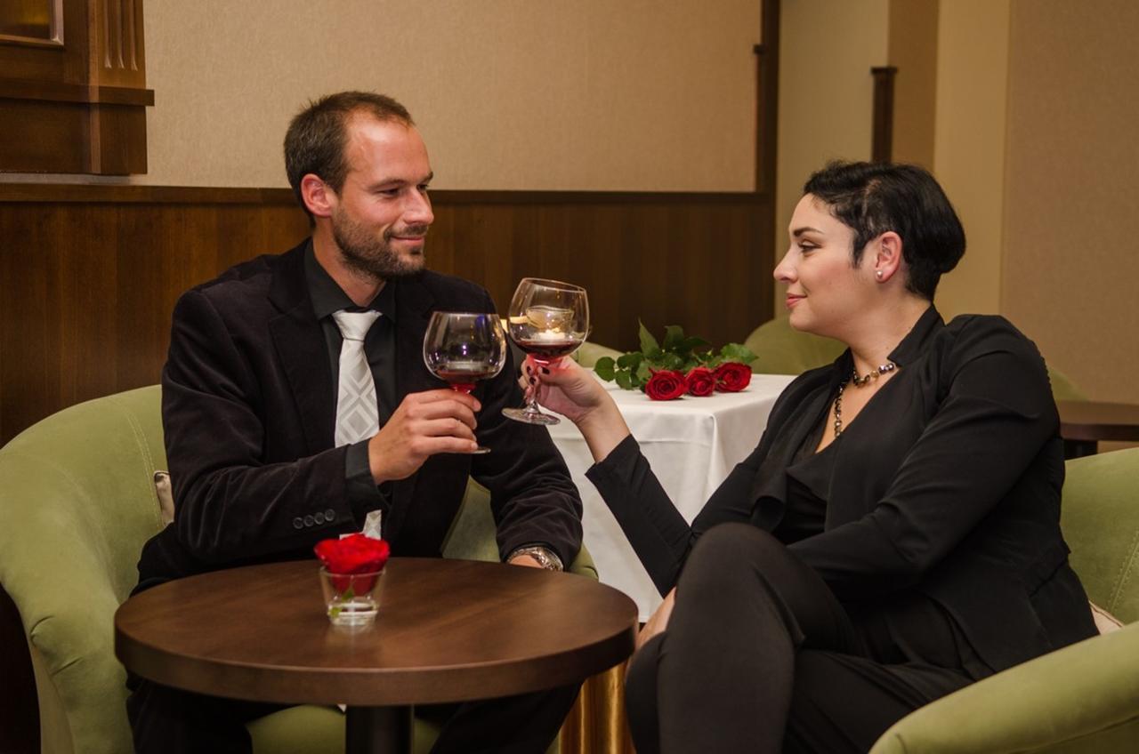 Hejtmansky Dvur Hotel Slaný Екстериор снимка