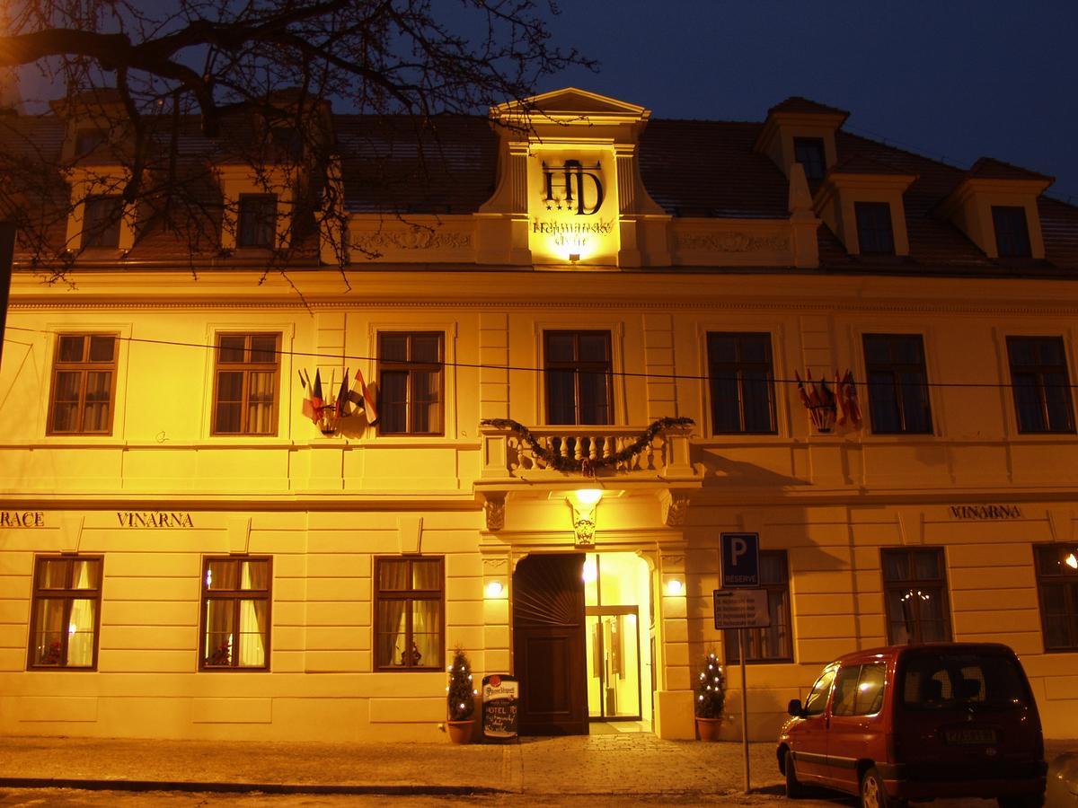 Hejtmansky Dvur Hotel Slaný Екстериор снимка
